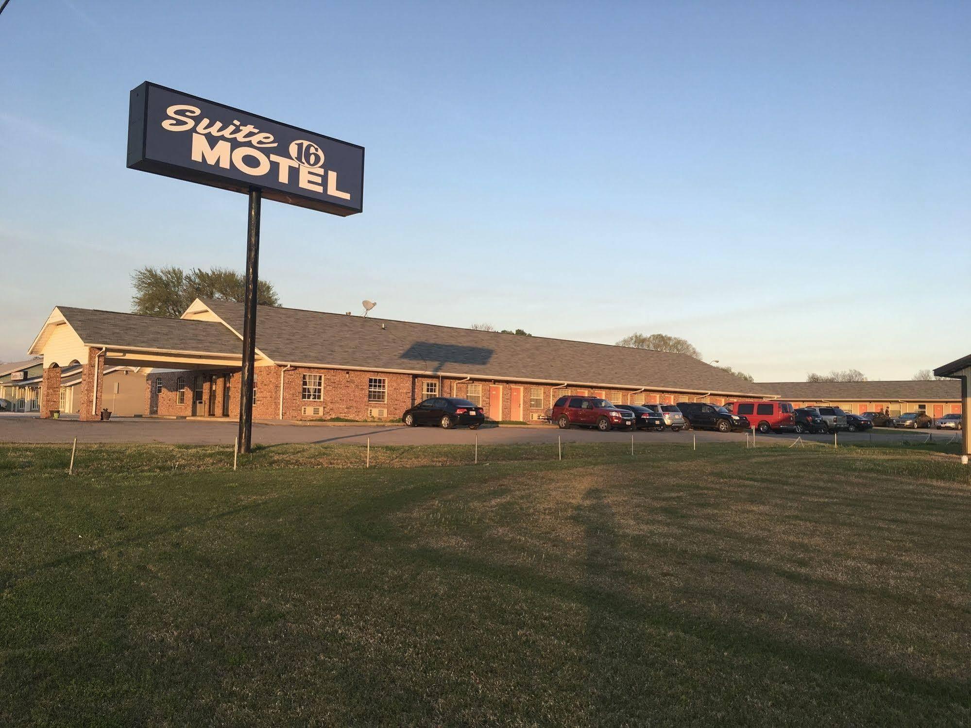 Suite 16 Motel Gore Zewnętrze zdjęcie